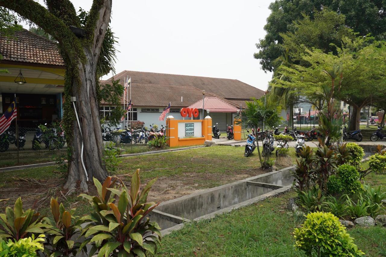 Oyo 44020 Kejora Garden Resort Kampong Pasir Bogak Екстериор снимка