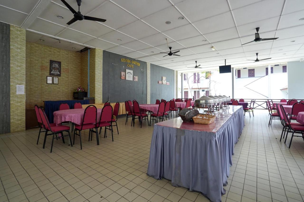 Oyo 44020 Kejora Garden Resort Kampong Pasir Bogak Екстериор снимка
