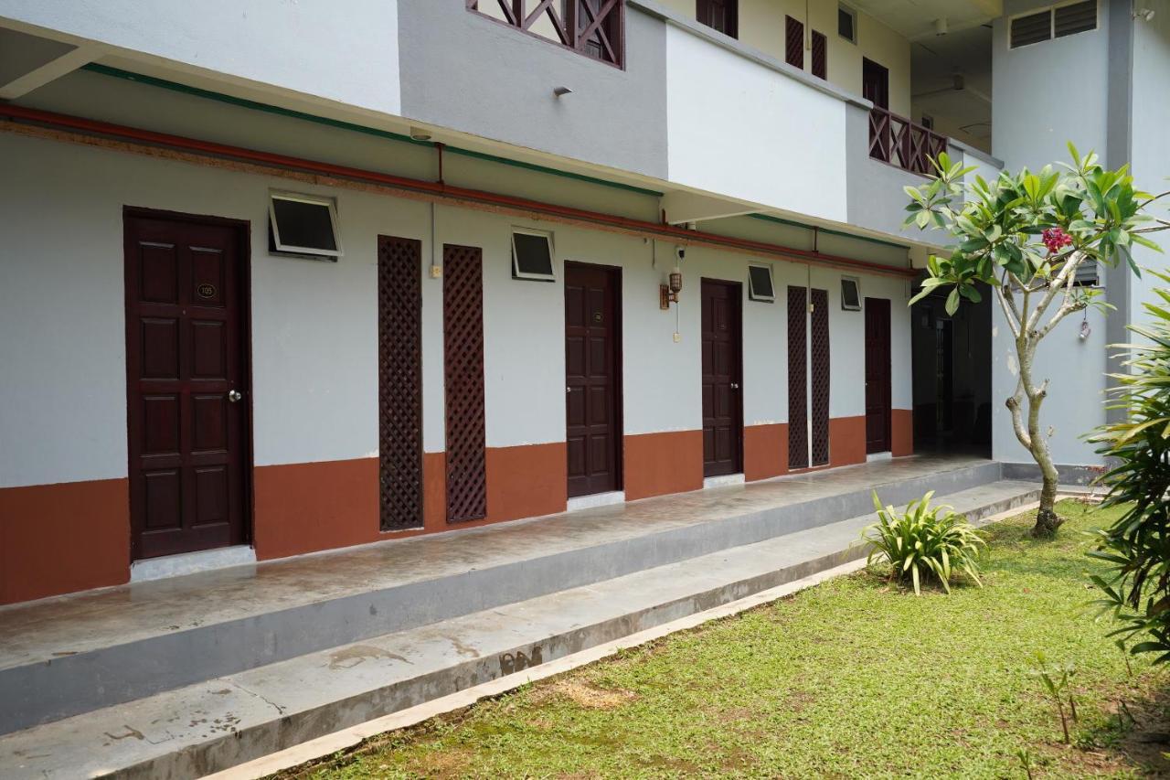 Oyo 44020 Kejora Garden Resort Kampong Pasir Bogak Екстериор снимка