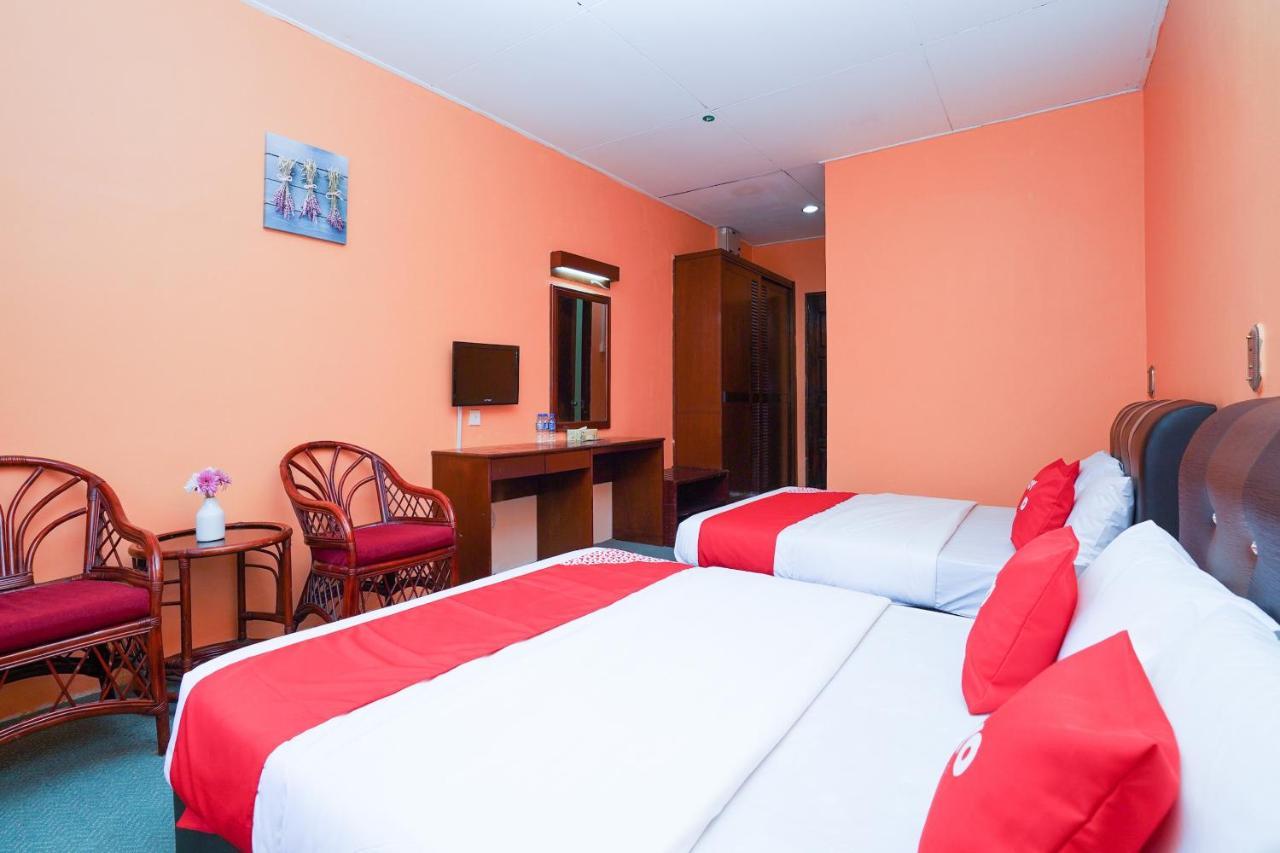 Oyo 44020 Kejora Garden Resort Kampong Pasir Bogak Екстериор снимка