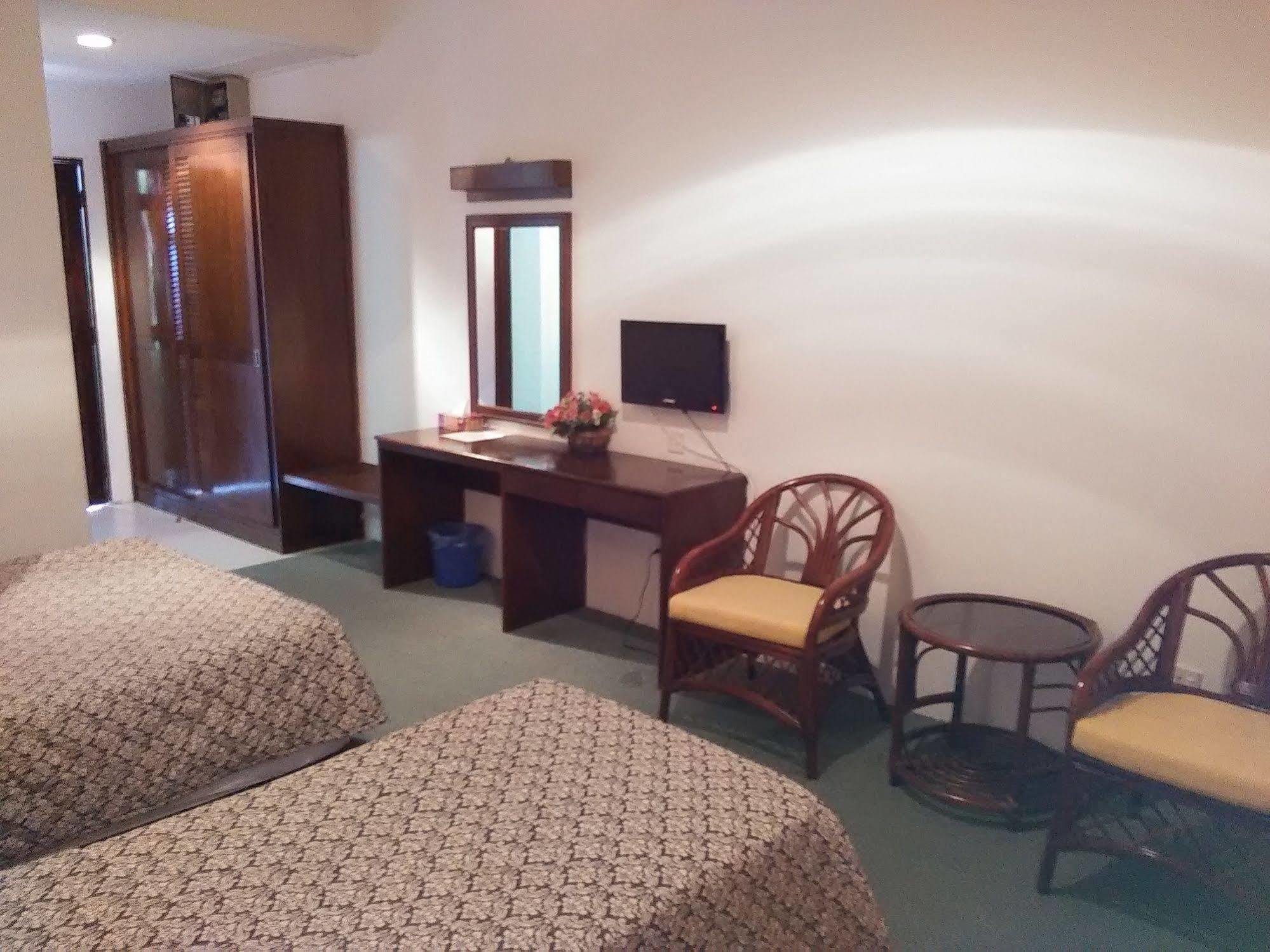 Oyo 44020 Kejora Garden Resort Kampong Pasir Bogak Екстериор снимка