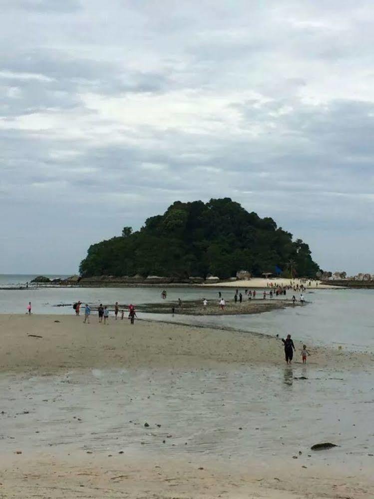 Oyo 44020 Kejora Garden Resort Kampong Pasir Bogak Екстериор снимка